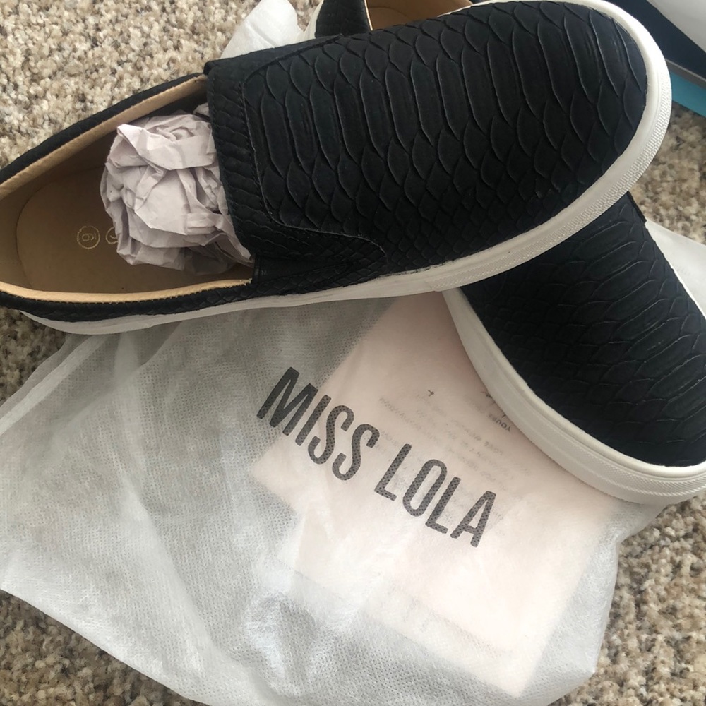 Black slip on